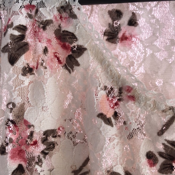 Fang floral cream sheer tank top - Picture 3 of 4